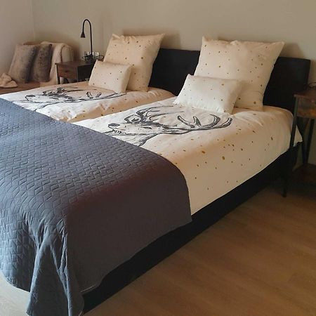 Haus Anna Ein Haus Mit Herz 弗利斯 客房 照片